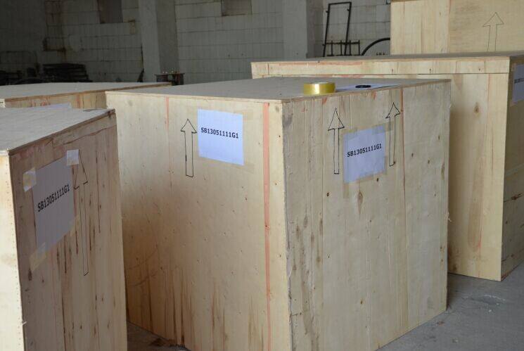 出口設(shè)備包裝箱